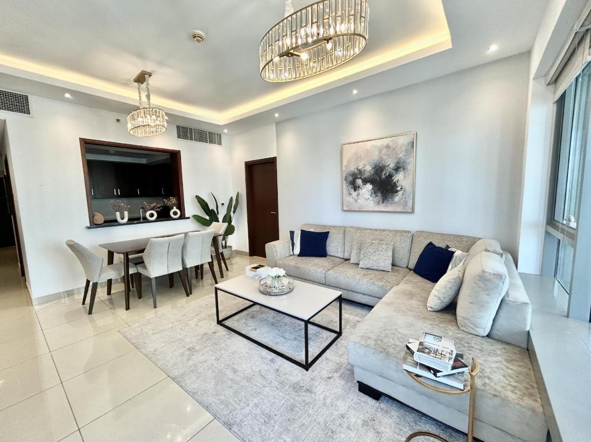 New! Luxury 3Bedroom With Spectacular Burj Views Downtown ดูไบ ภายนอก รูปภาพ