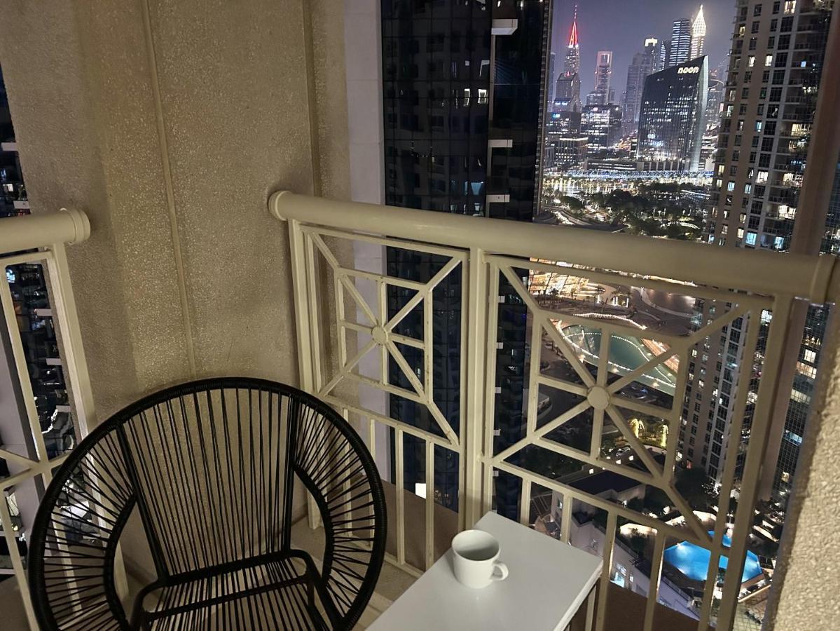 New! Luxury 3Bedroom With Spectacular Burj Views Downtown ดูไบ ภายนอก รูปภาพ