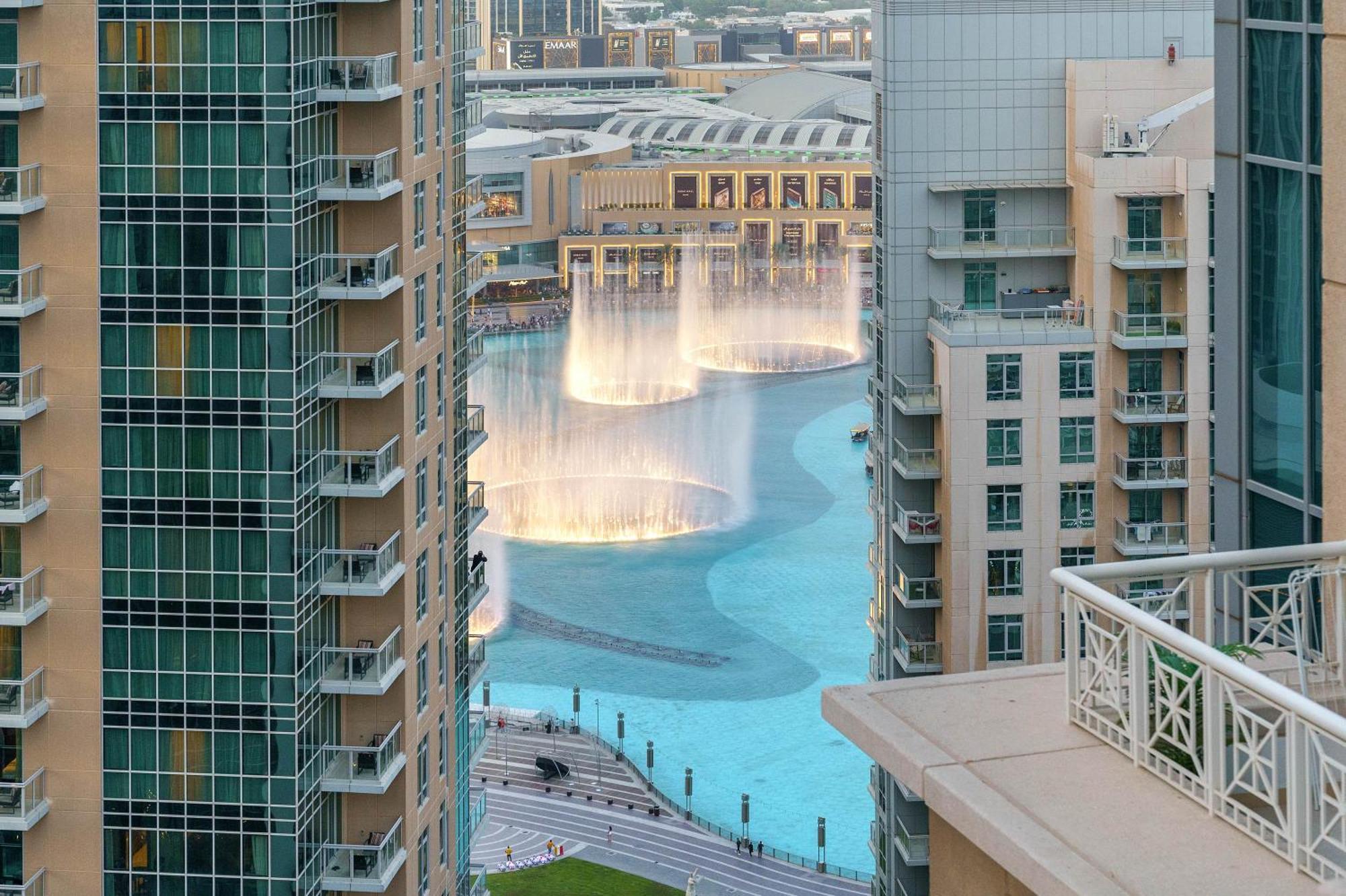 New! Luxury 3Bedroom With Spectacular Burj Views Downtown ดูไบ ภายนอก รูปภาพ